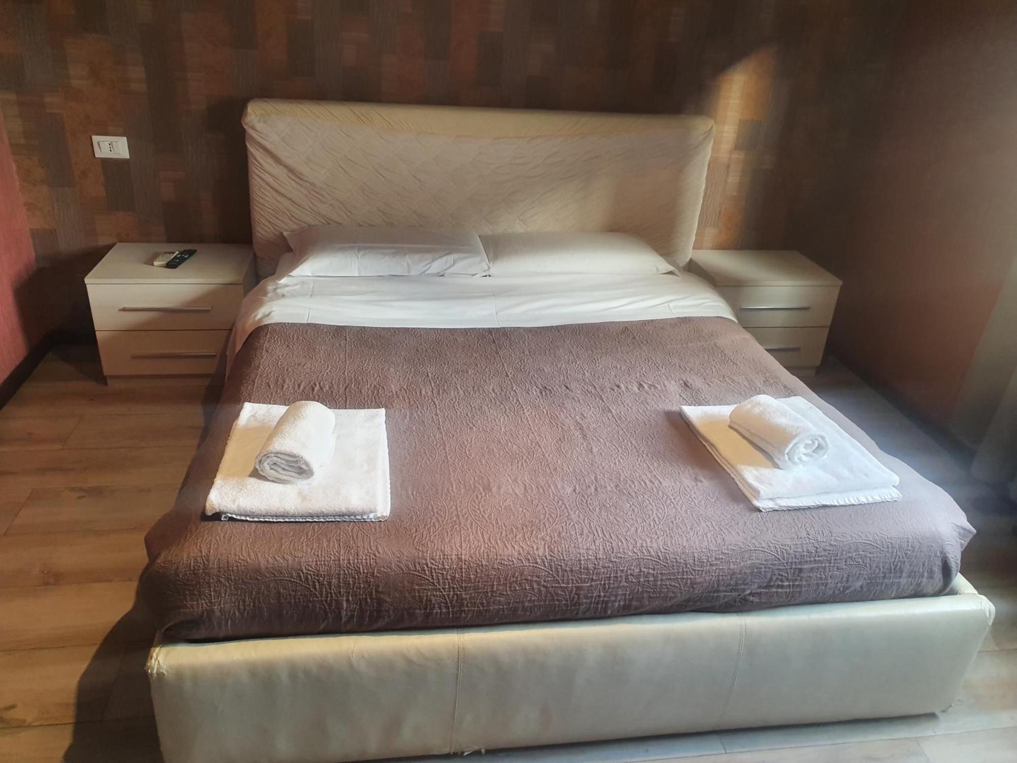 Hotel Sira House Milano Zewnętrze zdjęcie