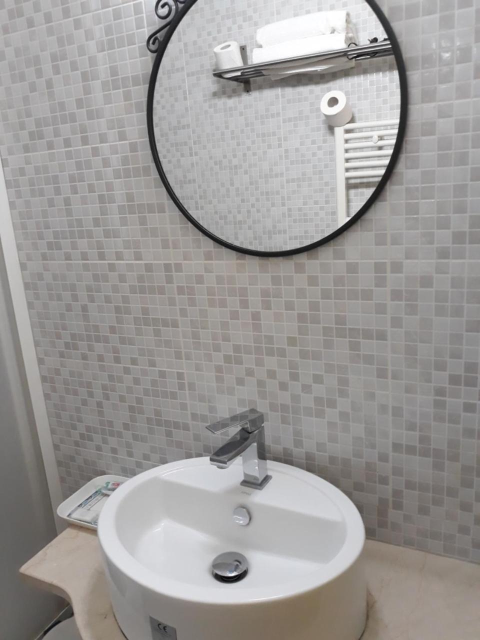 Hotel Sira House Milano Zewnętrze zdjęcie
